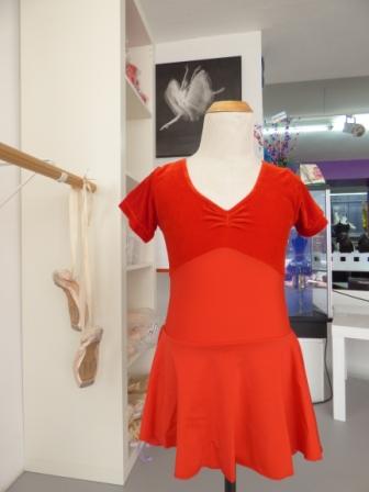 "Emma" rot Größe 164