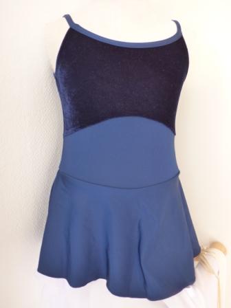 "Jana" navy Größe 128